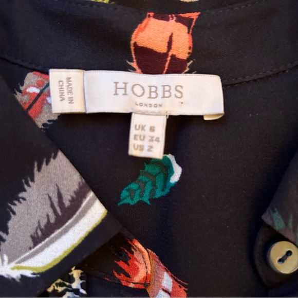 Hobbs London Sleeveless Button Down Feather Print Shirt - Picture 3 of 5
